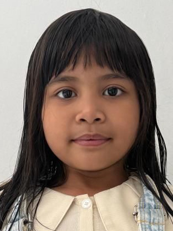 Alesha Mahawira Azzahra