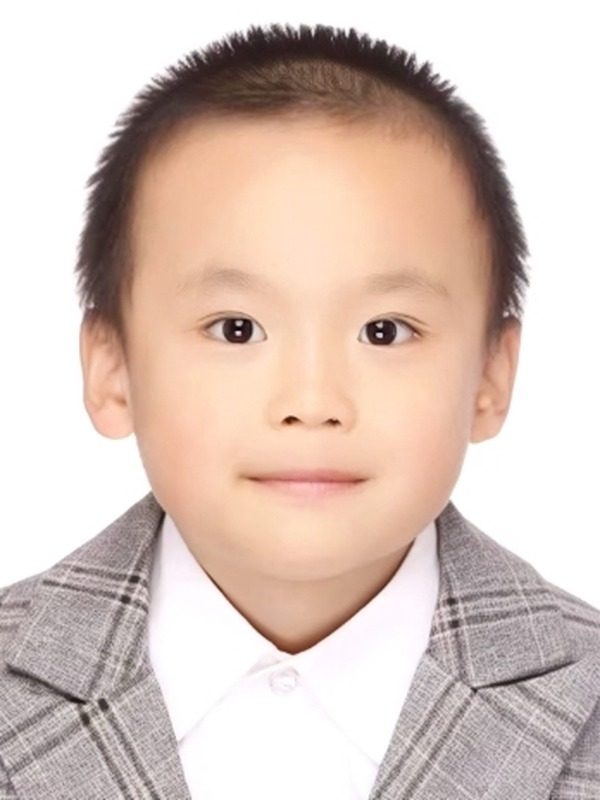 Yi, Qianshuo