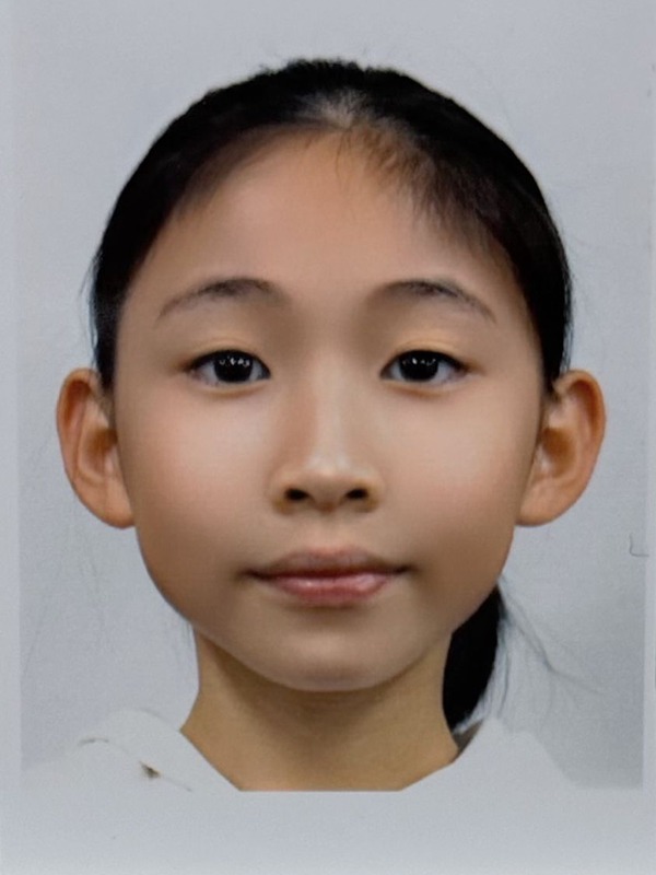 Zhou, Emma