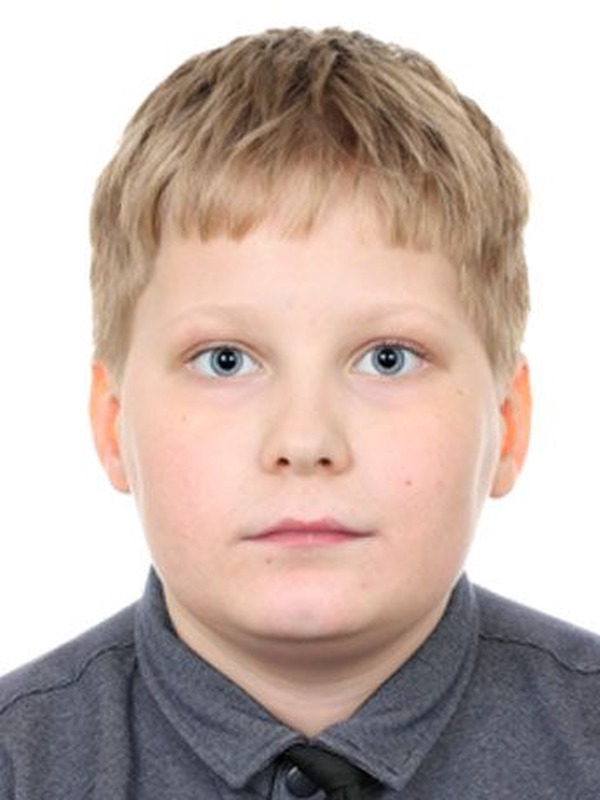 Surmenev, Lev