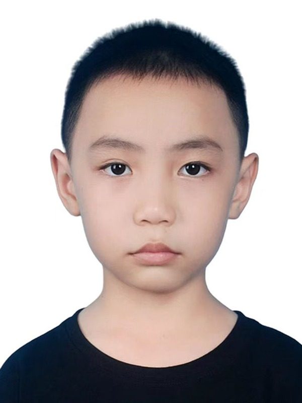 Zhong, Junrui