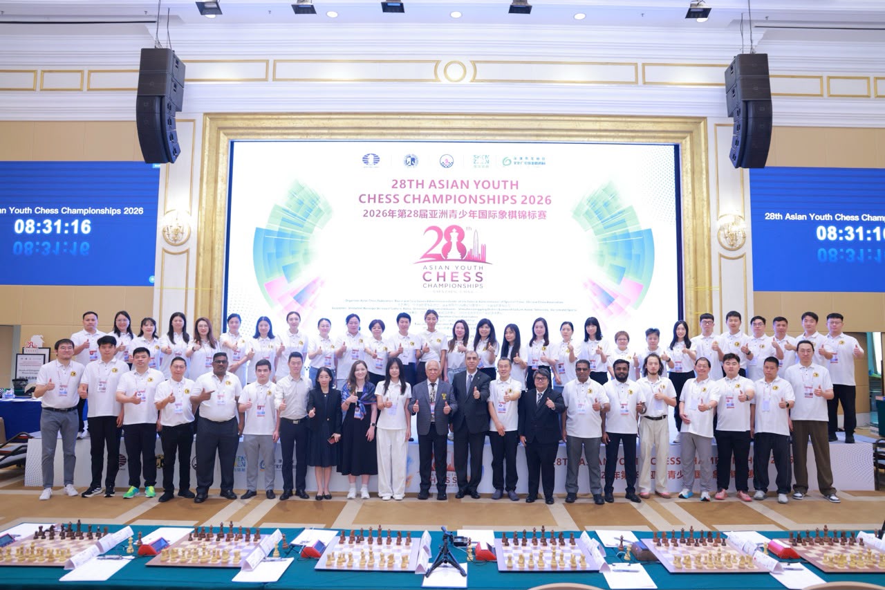 Arbiters and organizers of the 28th Asian Youth Chess Championships in Shenzhen