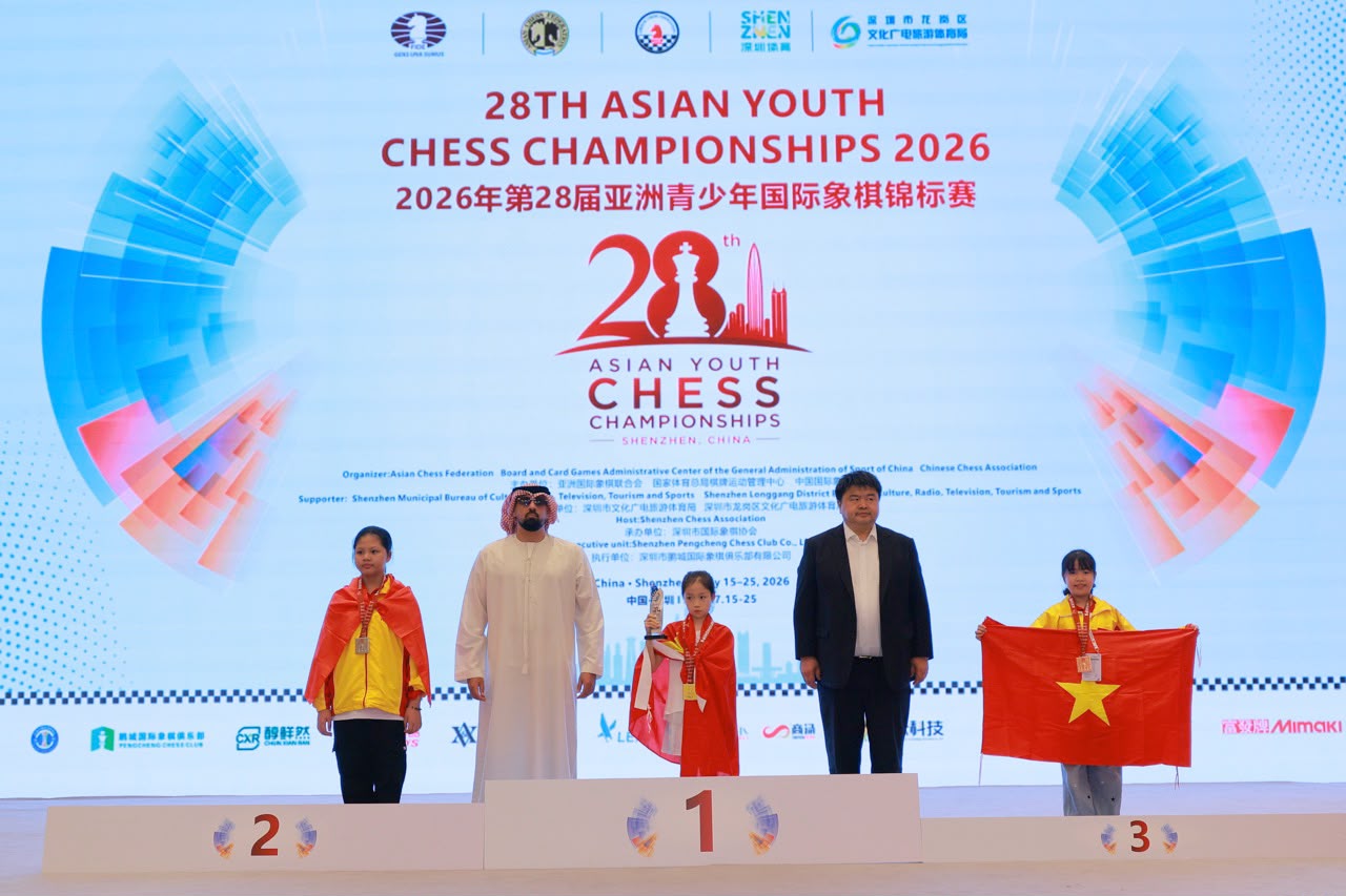 Girls Under 10 medalists at the Asian Youth Chess Championships